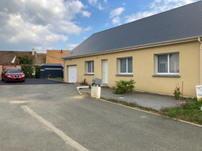 Maison de lotissement proche circuit des 24h